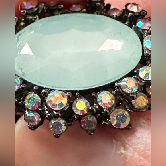 Clip On Earrings Blue Glass & Aurora Borealis Crystals Gun Metal Oval 1’ 3373 B - Picture 3 of 10